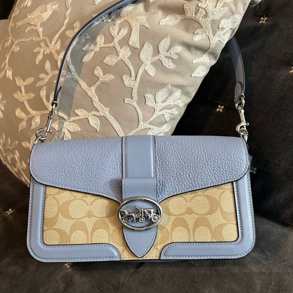 Coach Handbags - Coach Georgie Shoulder bag in color block signature